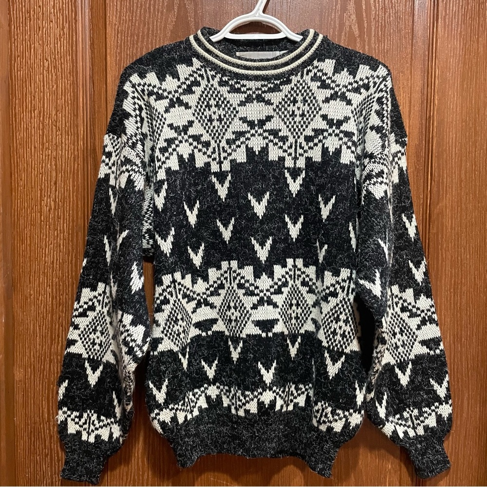 Vintage McGregor Fair Isle Pattern Black White Rayon Acrylic Sweater Size Medium